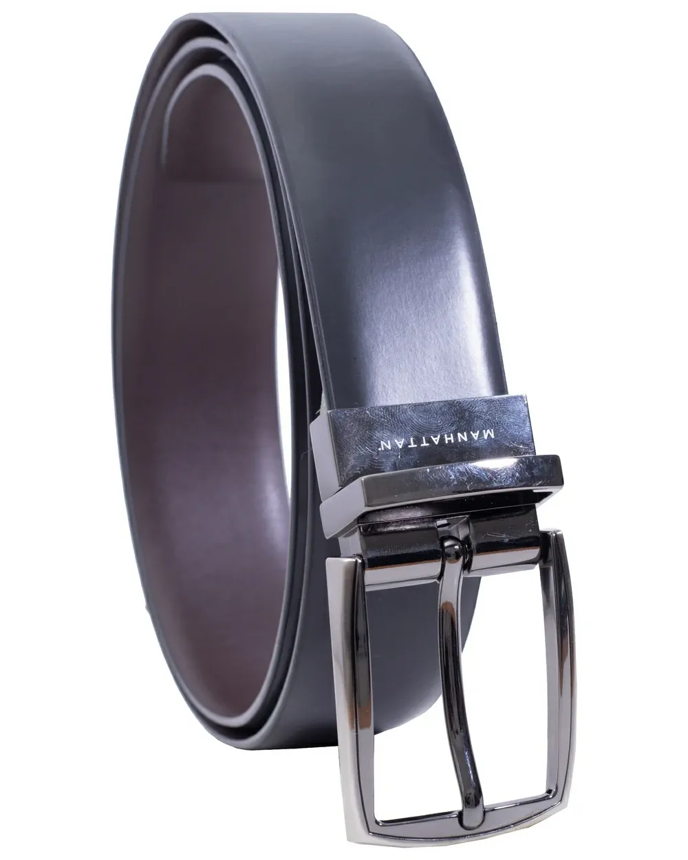 Cinturón con hebilla metálica negro
