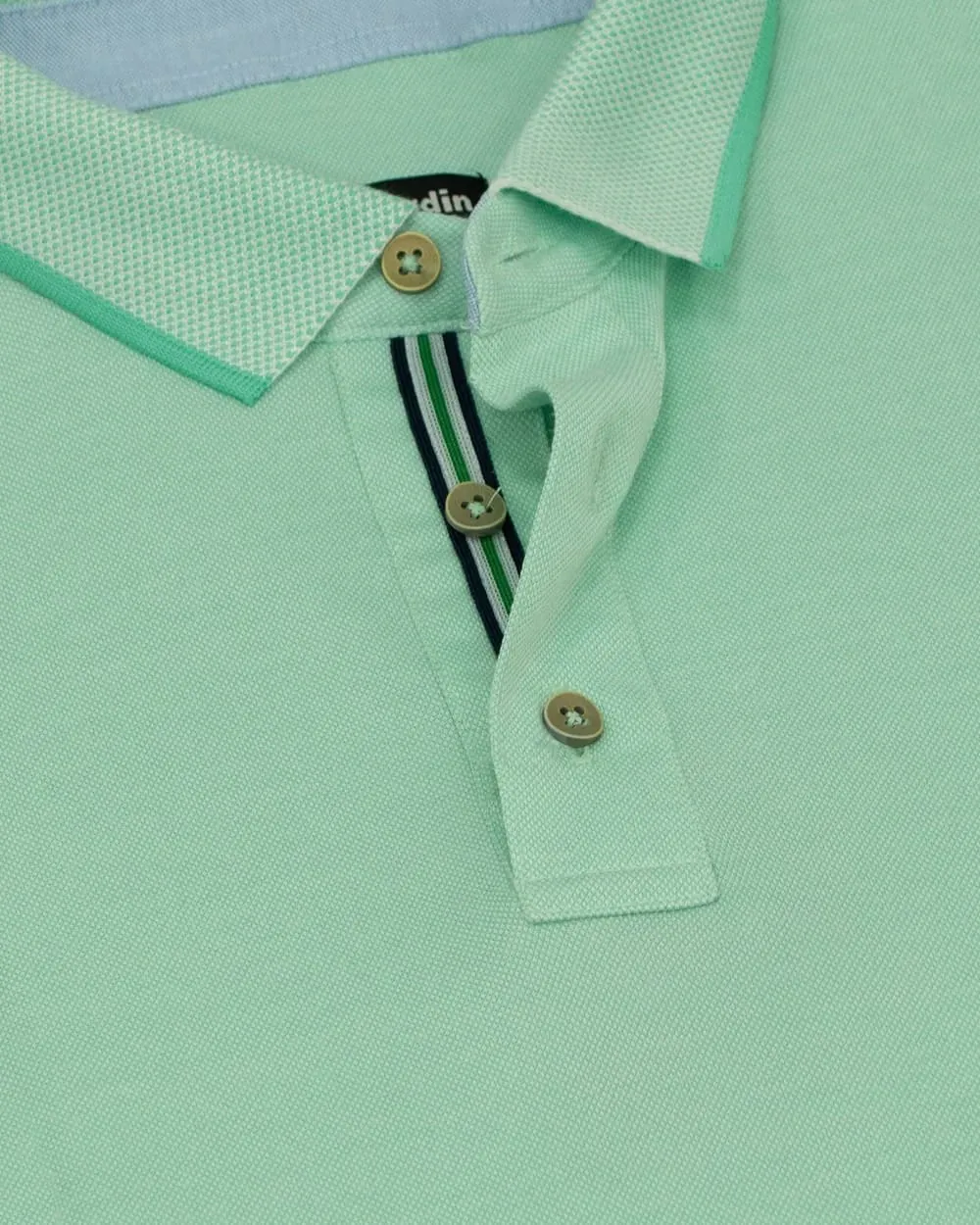 Camisa sport diseño slim fit manga corta verde menta