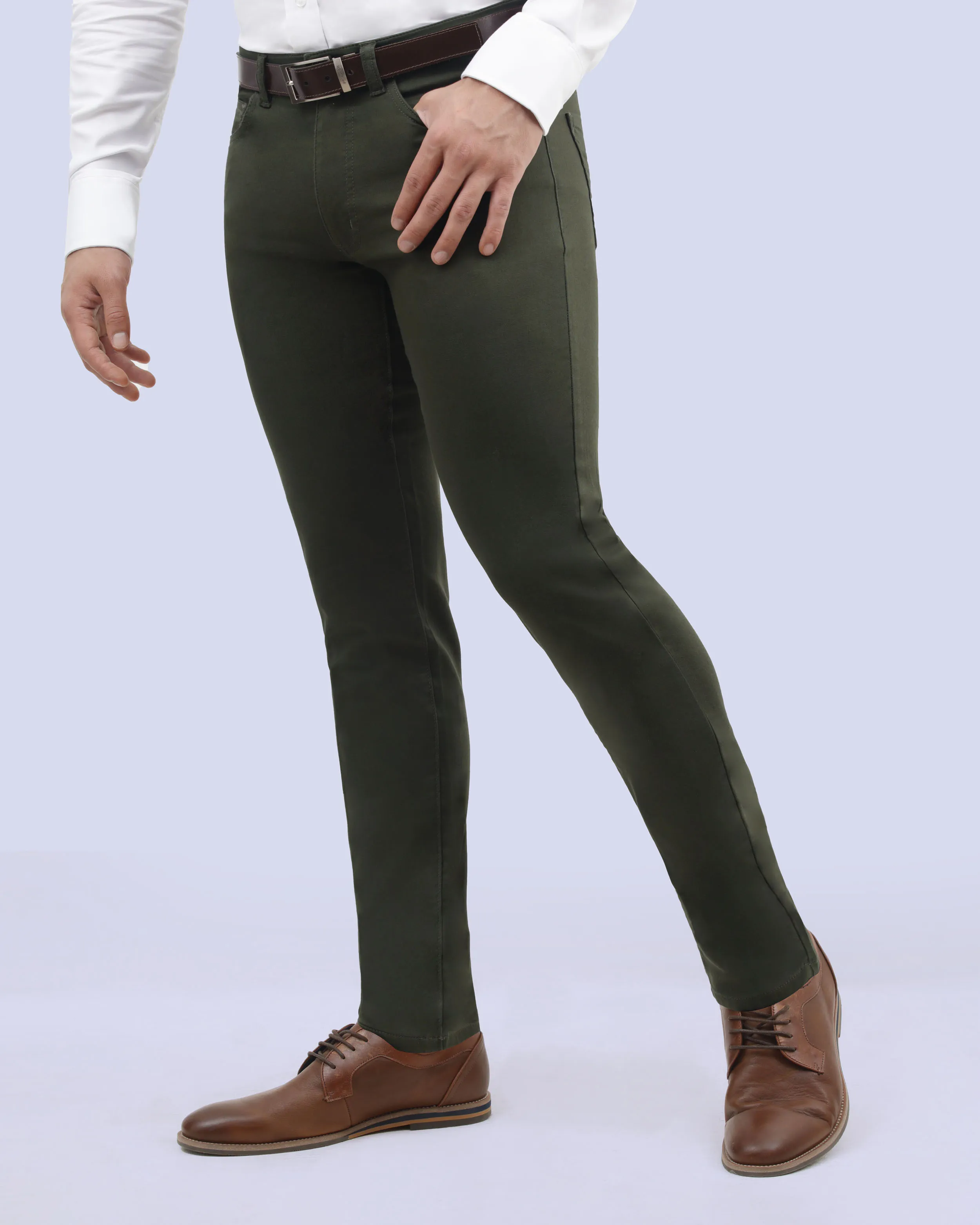 Pantalón casual slim fit verde anywhere twill manhattan