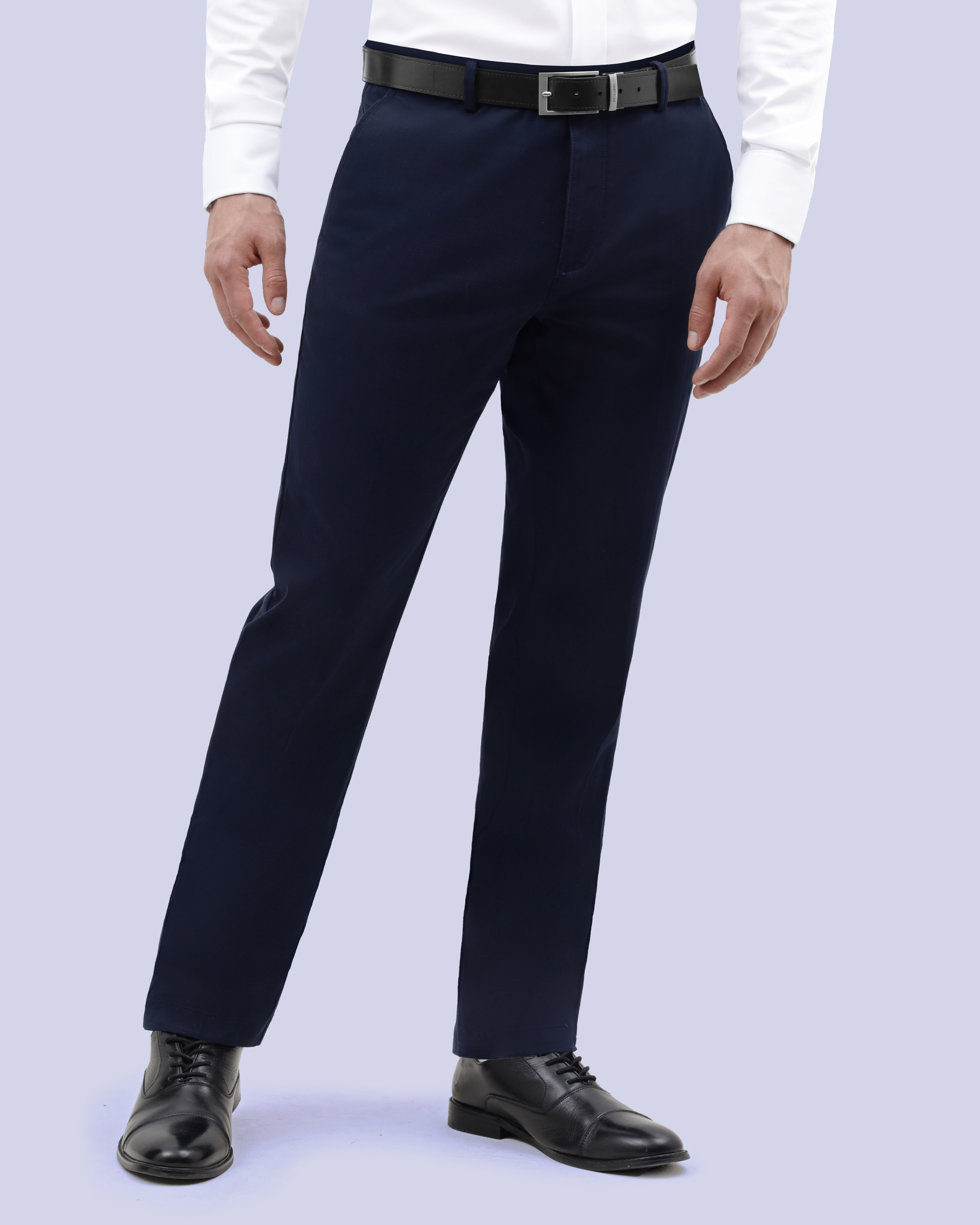 Pantalón casual slim fit azul luxe touch manhattan