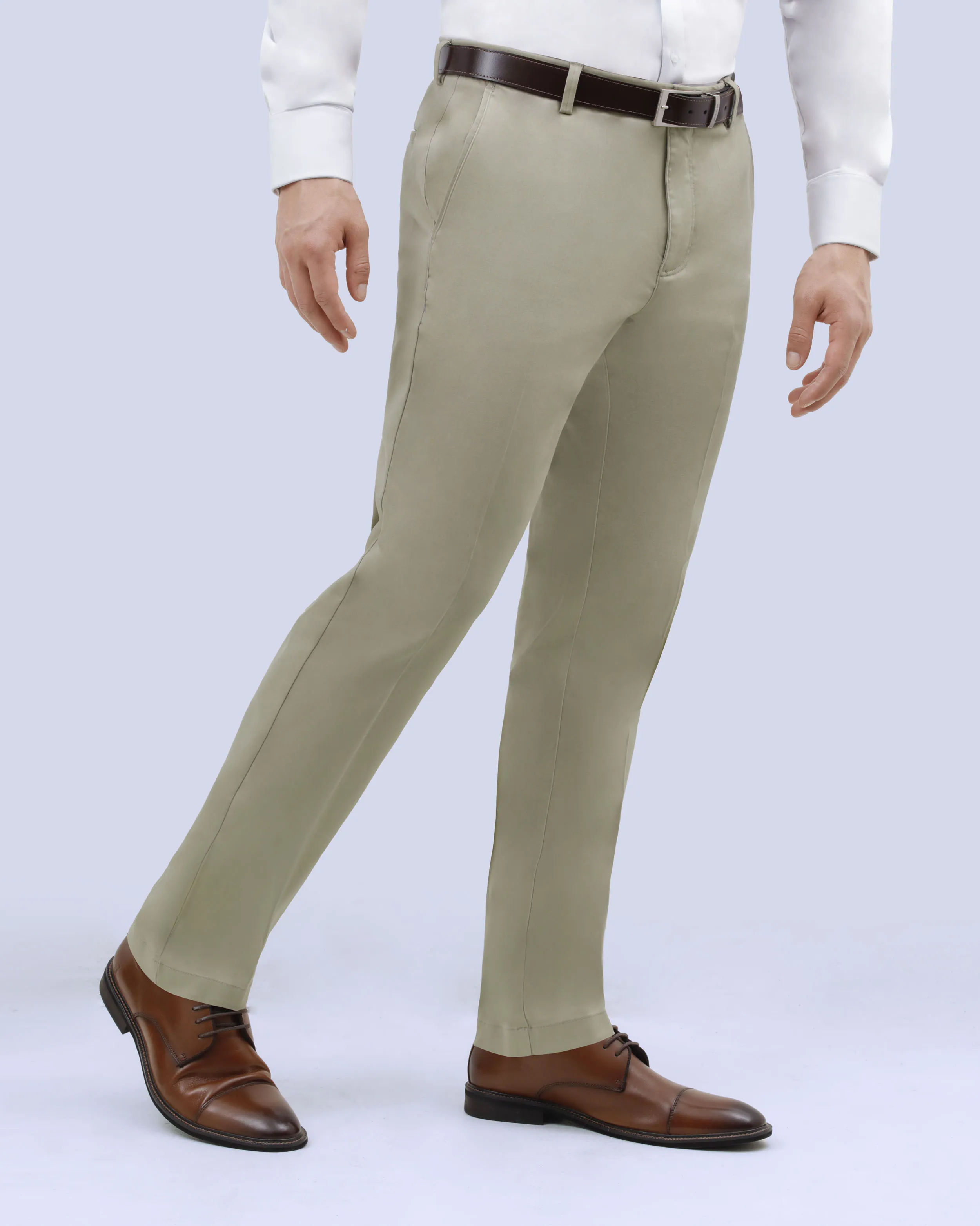 Pantalón casual slim fit beige luxe touch manhattan