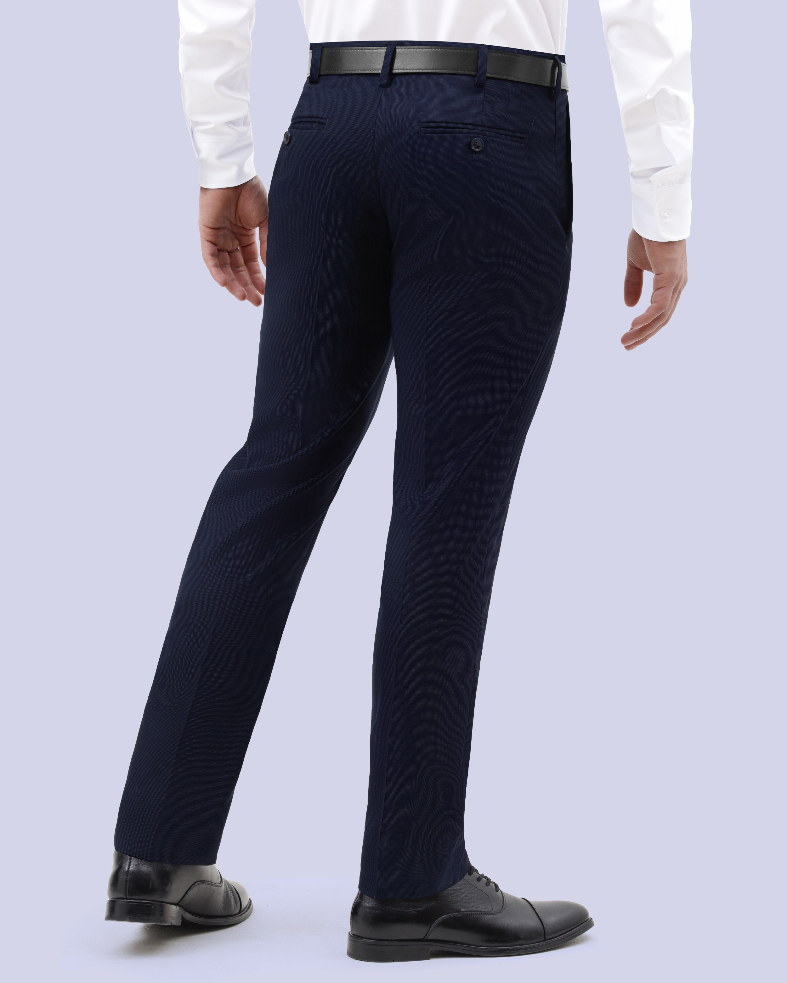 Pantalón de vestir slim fit azul texturizado con bolsillo oculto manhattan