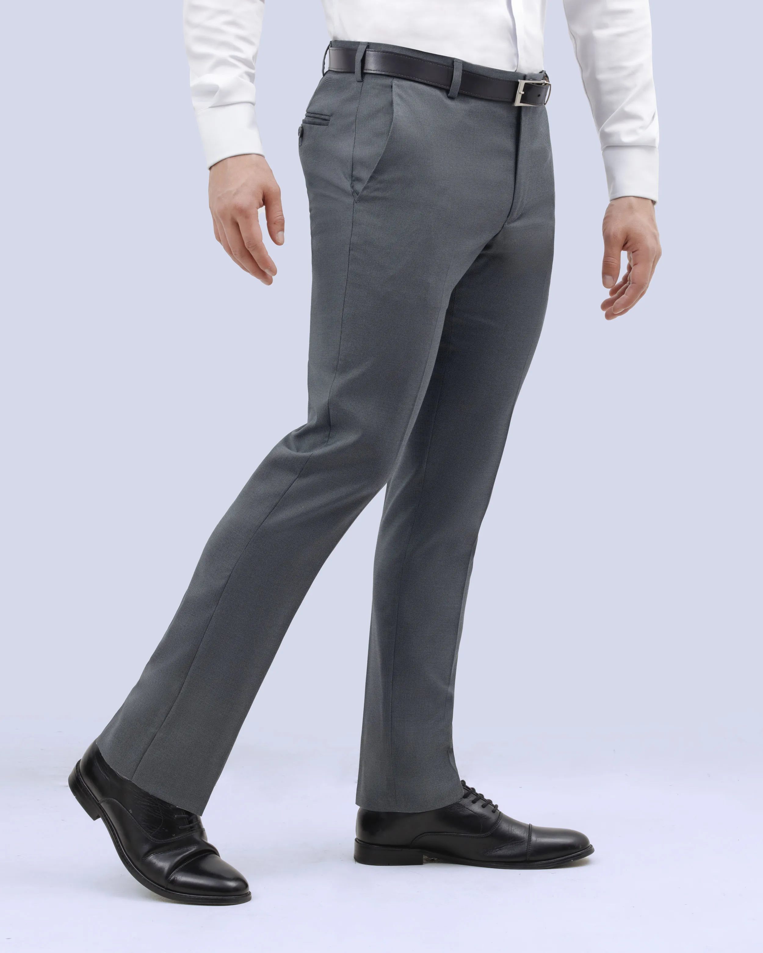Pantalón de vestir slim fit gris texturizado con bolsillo oculto manhattan