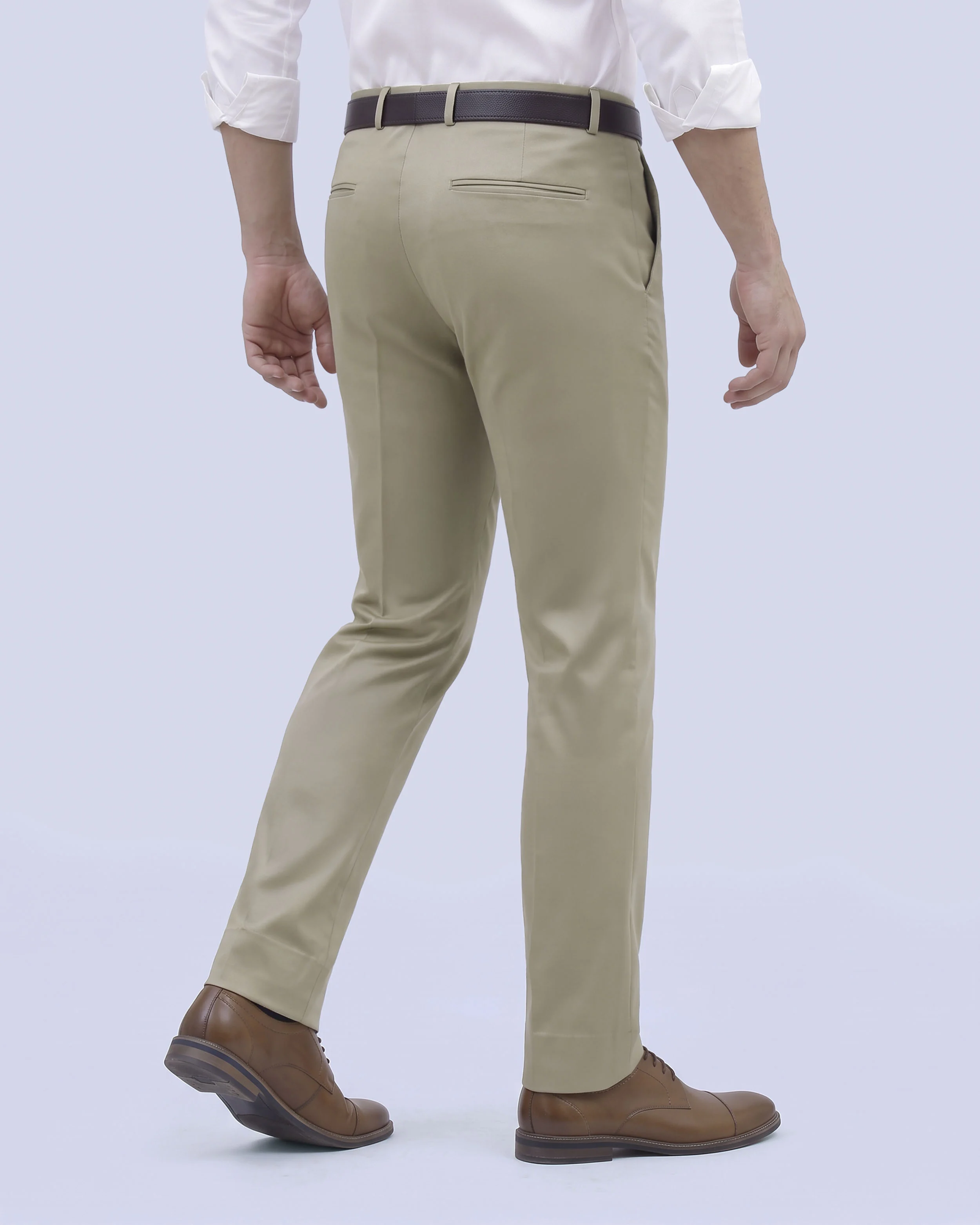 Pantalón de vestir slim fit kaki cooling comfort manhattan