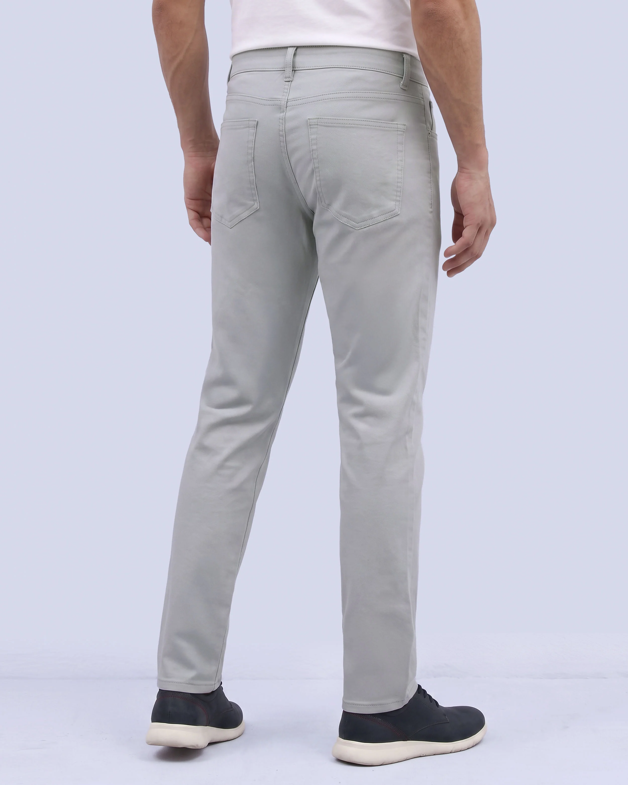 Pantalón casual slim fit gris tencel manhattan
