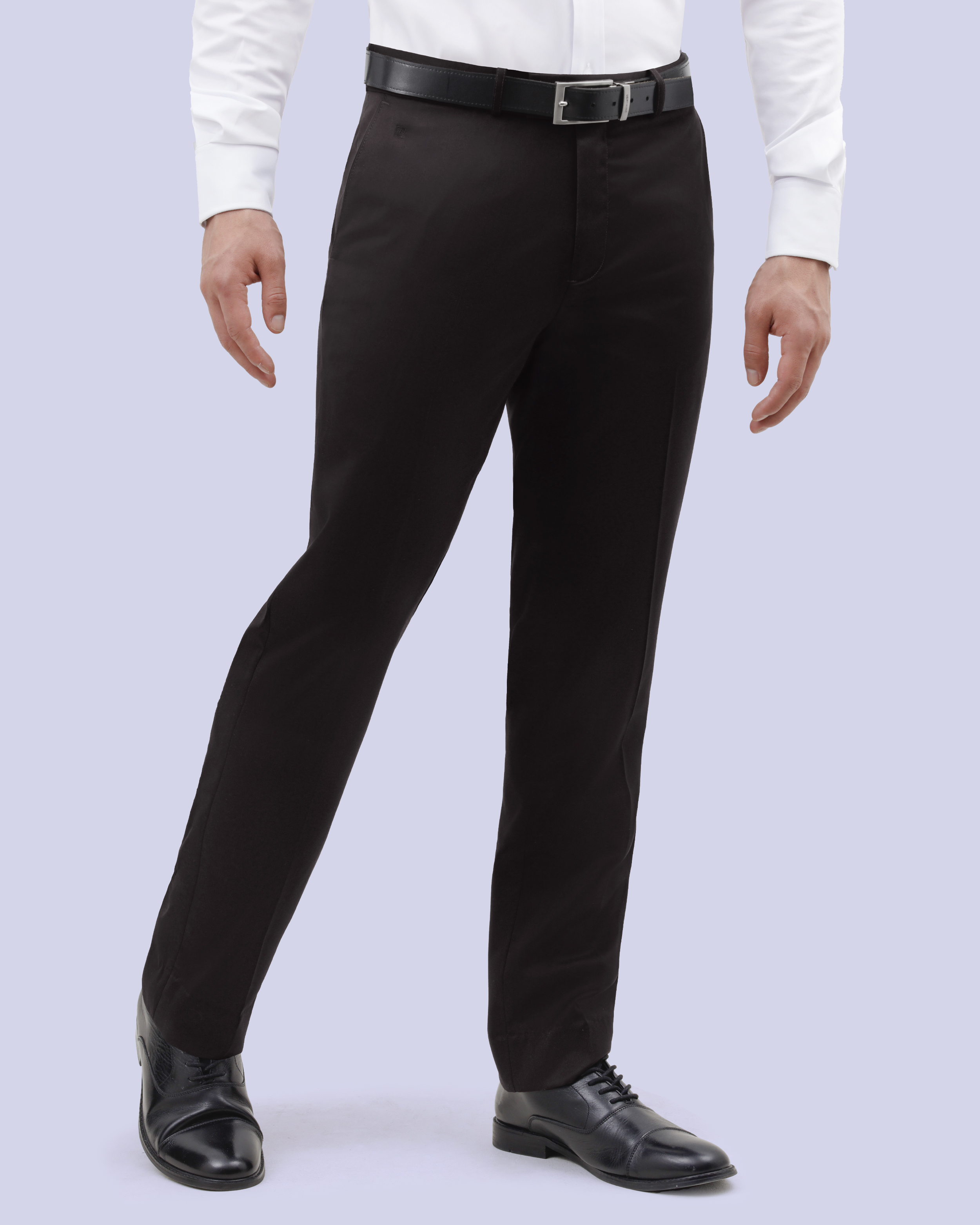 Pantalón vestir slim fit advance café pierre cardin