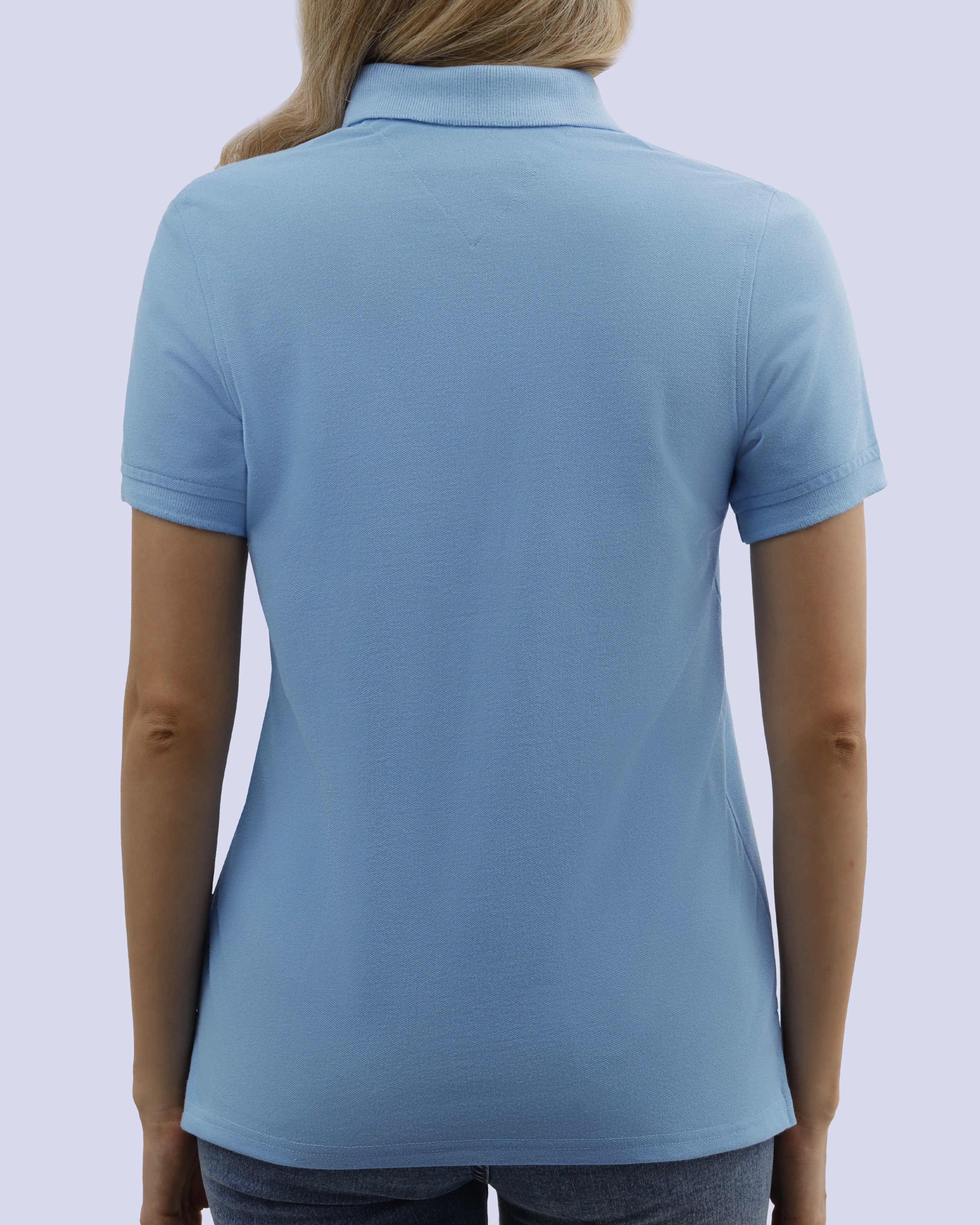 Blusa sport slim fit manga corta celeste