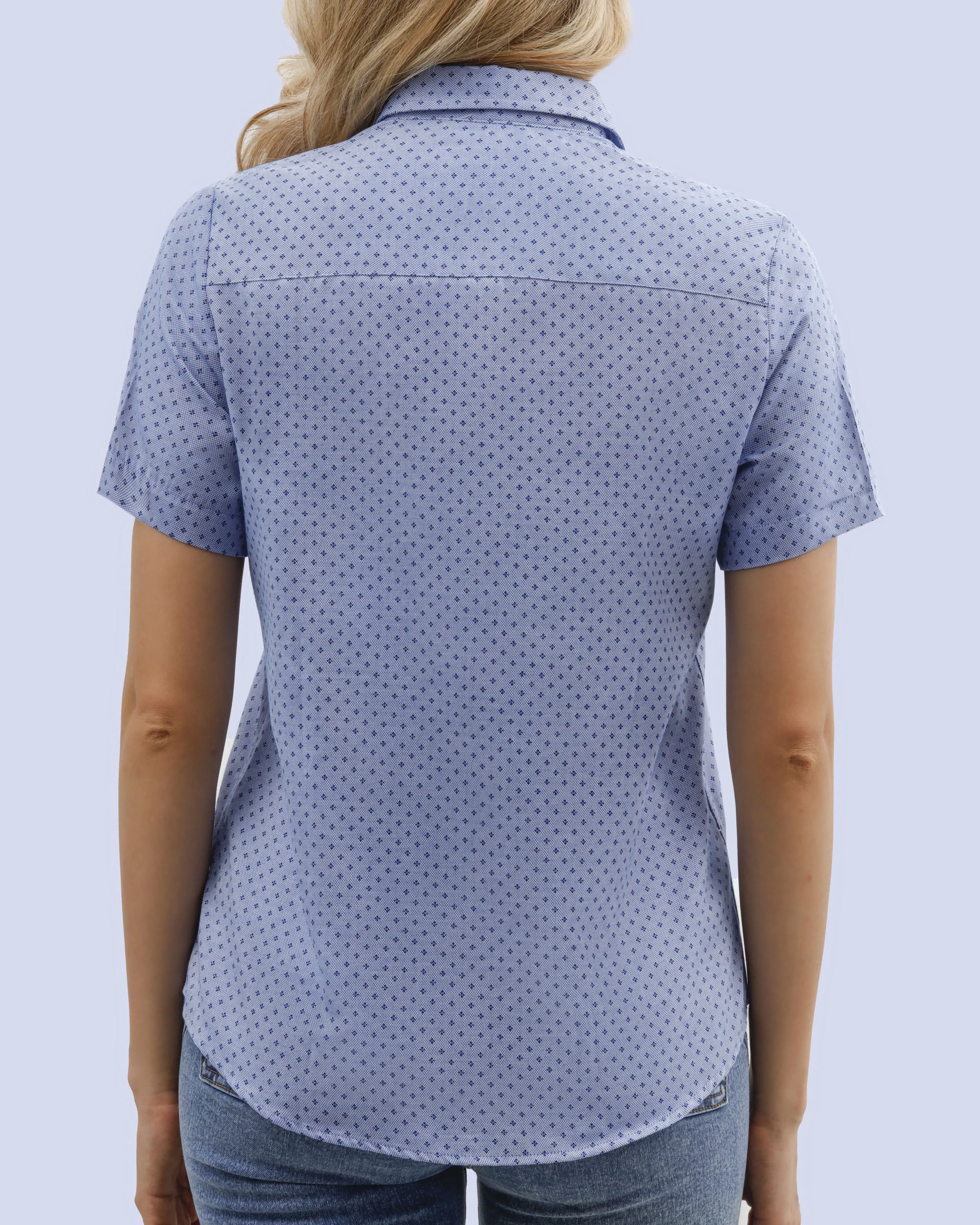 Blusa de vestir estampada slim fit manga corta celeste