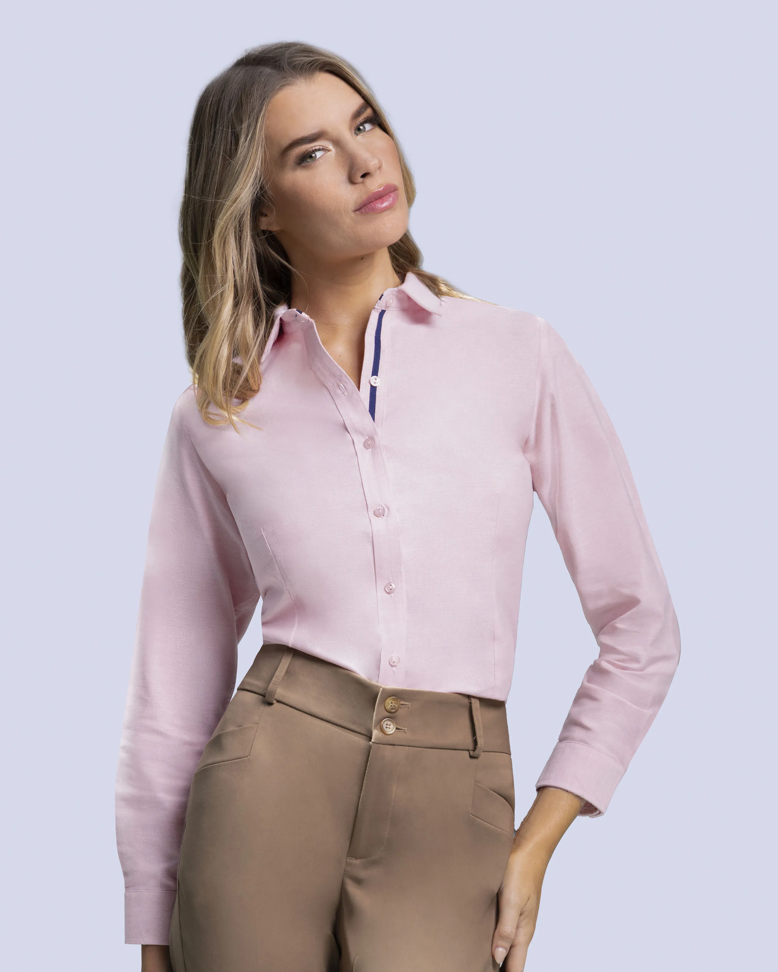 Blusa de vestir slim fit manga larga rosada