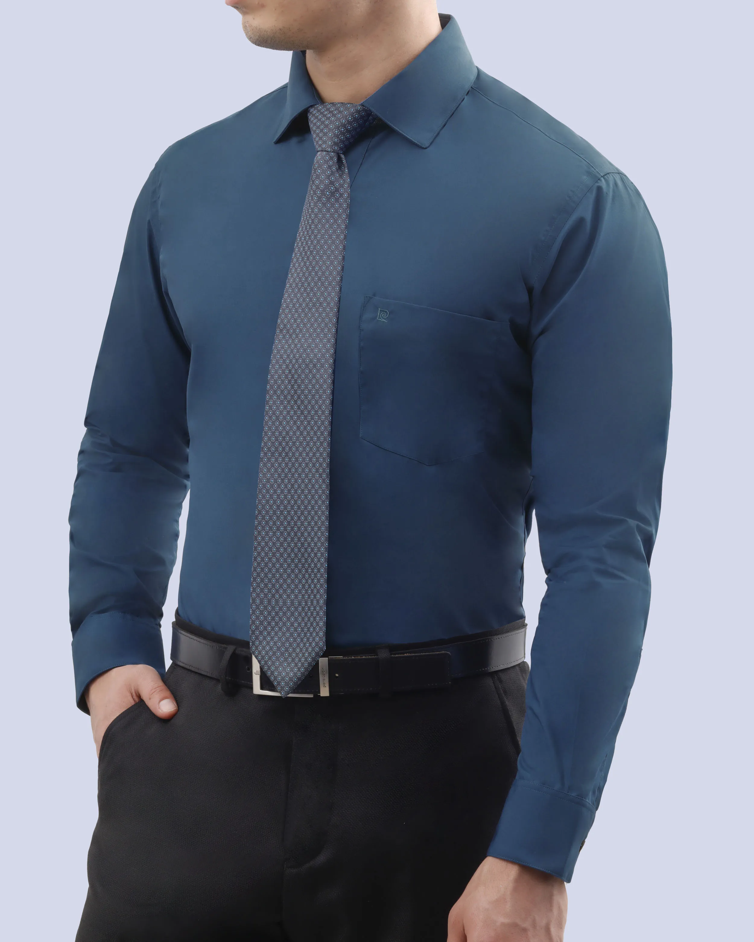 Camisa slim fit manga larga turquesa