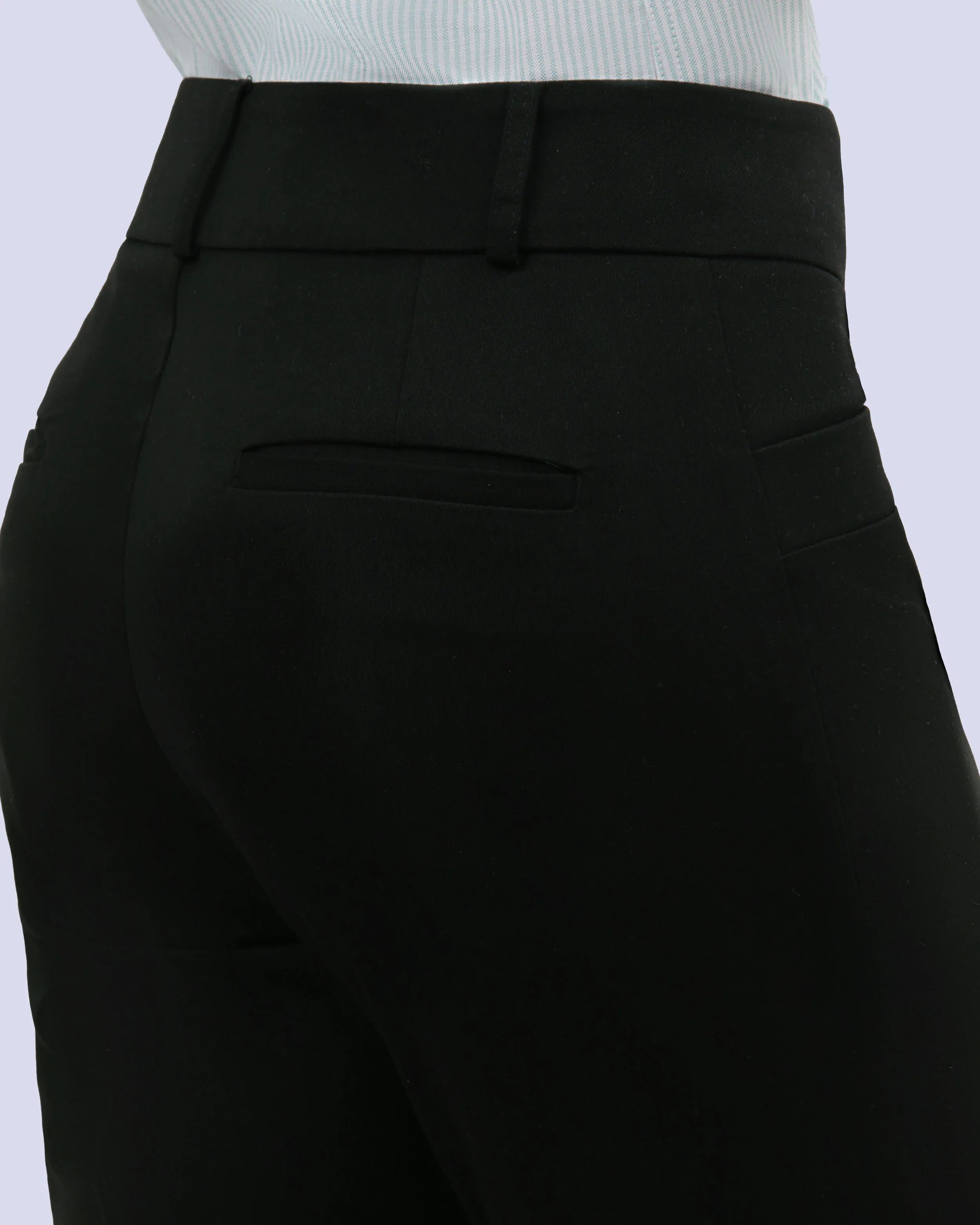 Pantalón de vestir slim negro