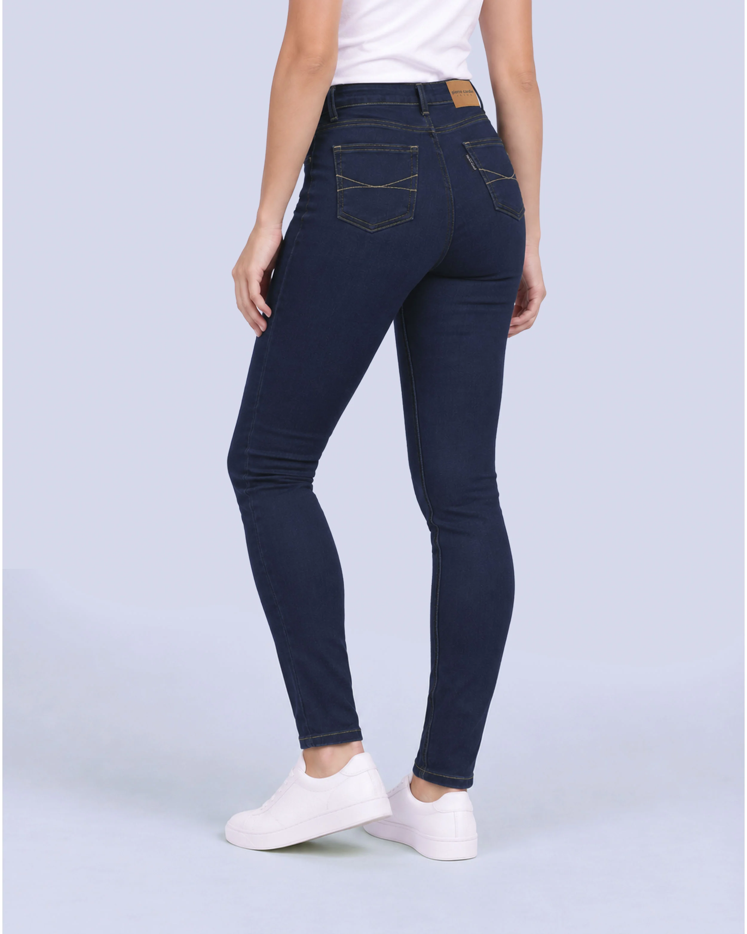 Jeans levanta pompa skinny tiro alto 451 azul básico