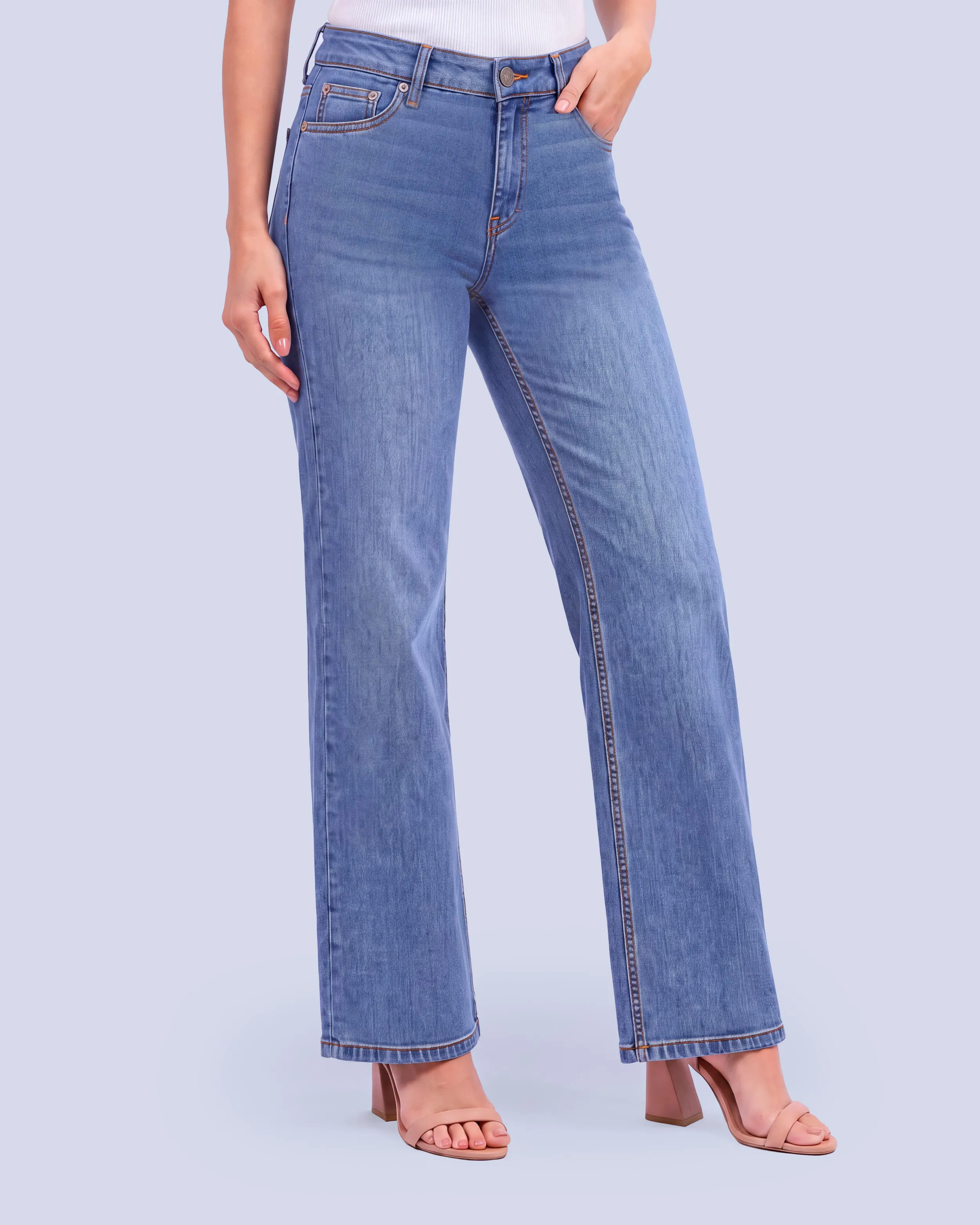 Jeans tipo campana 471 tiro alto azul claro