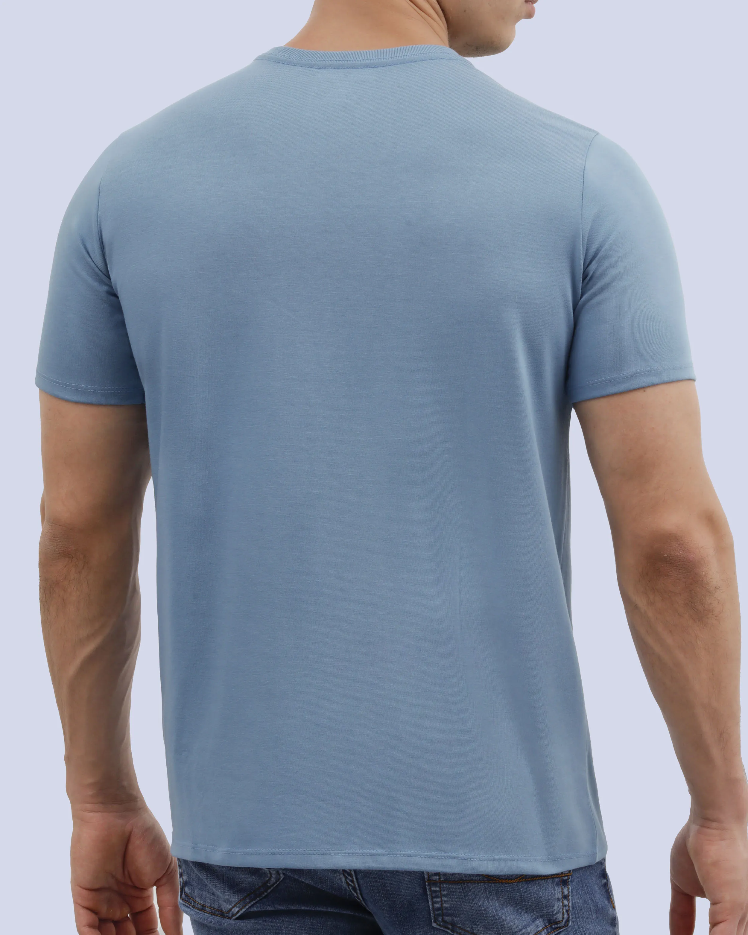 Camiseta cuello redondo lisa manga corta celeste