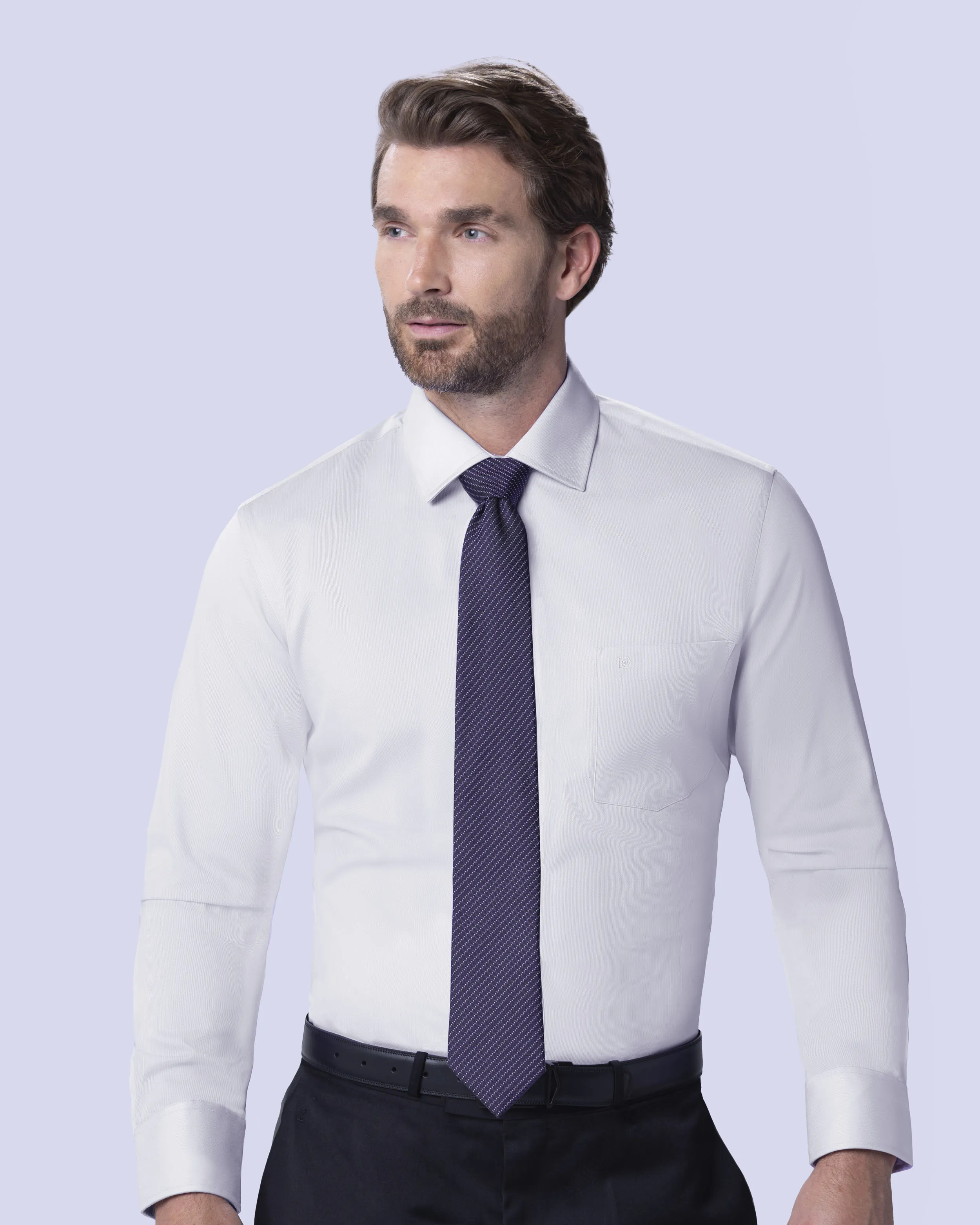 Camisa de vestir lisa regular fit piqué blanca