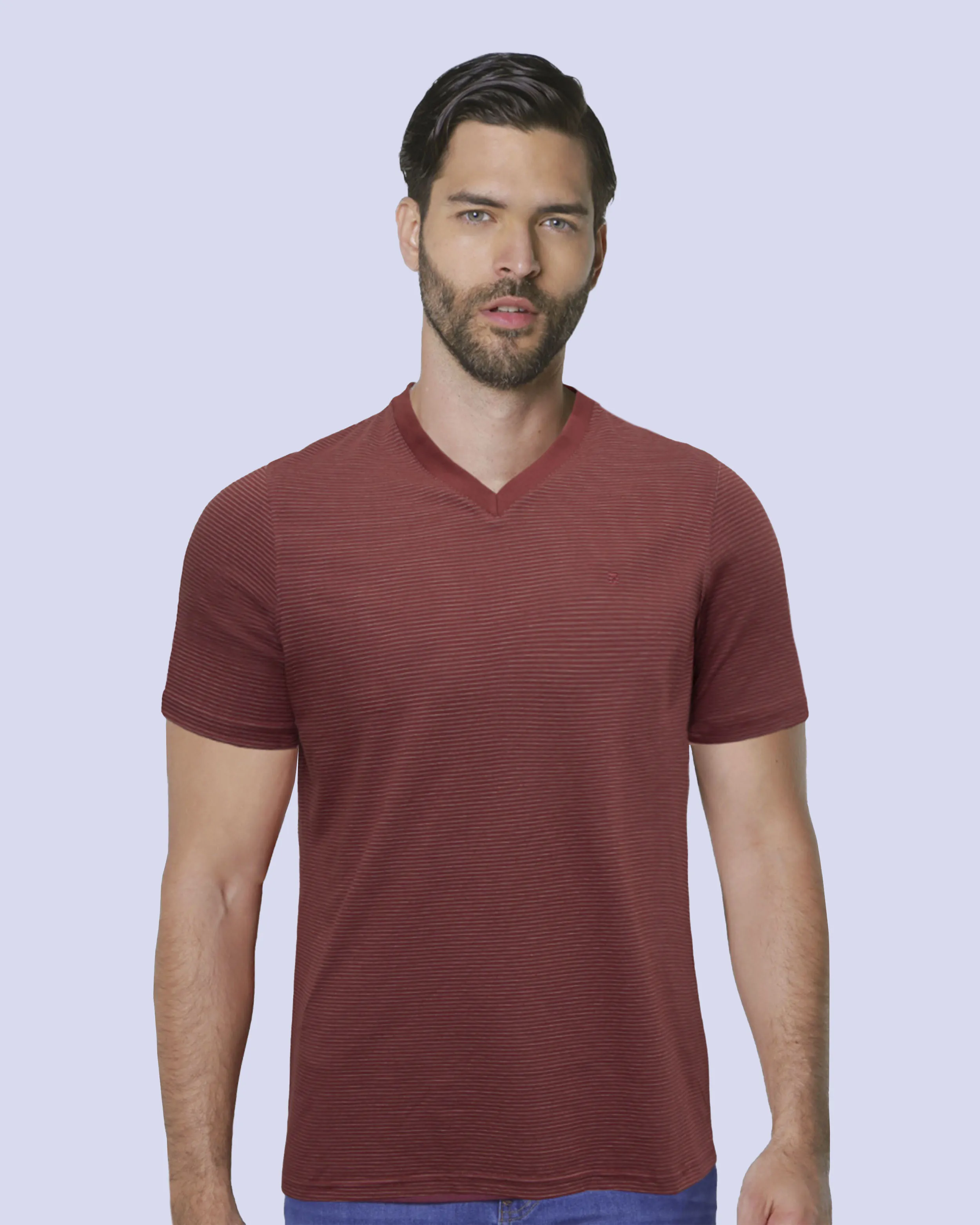 Camiseta cuello v diseño slim fit manga corta roja