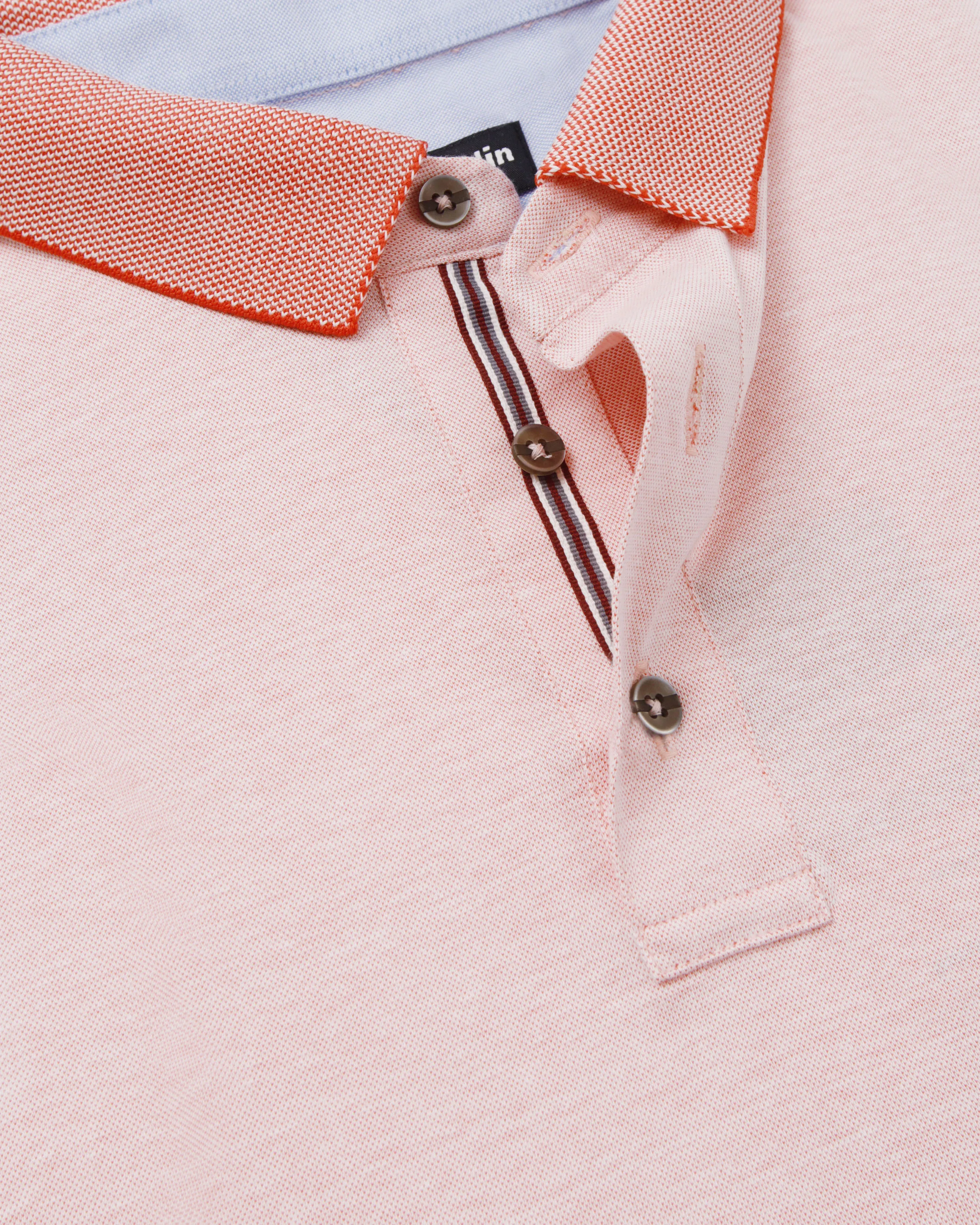 Camisa sport diseño slim fit manga corta rosada