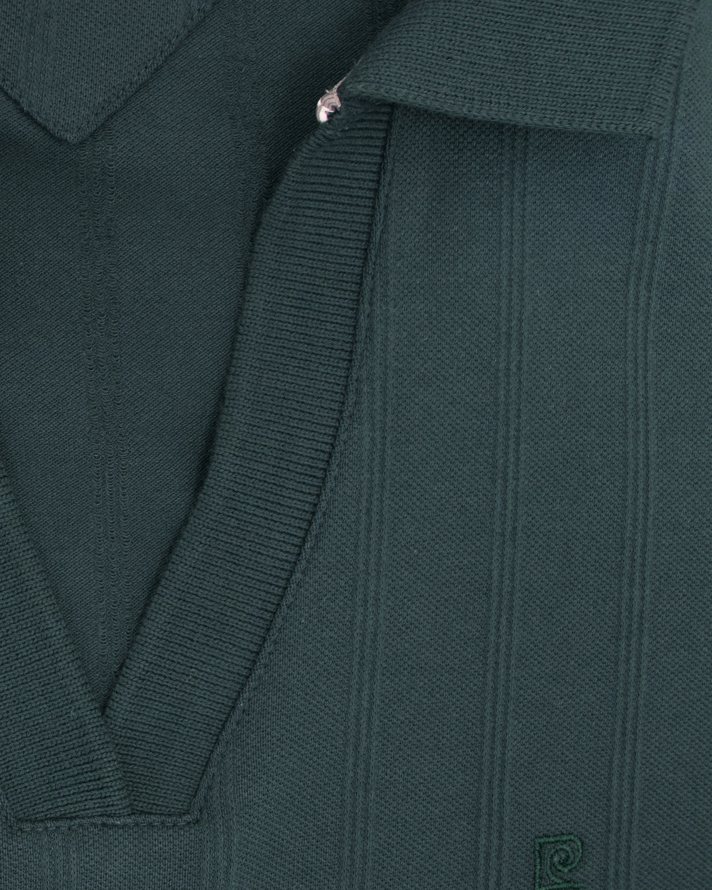 Camisa sport diseño slim fit manga corta verde