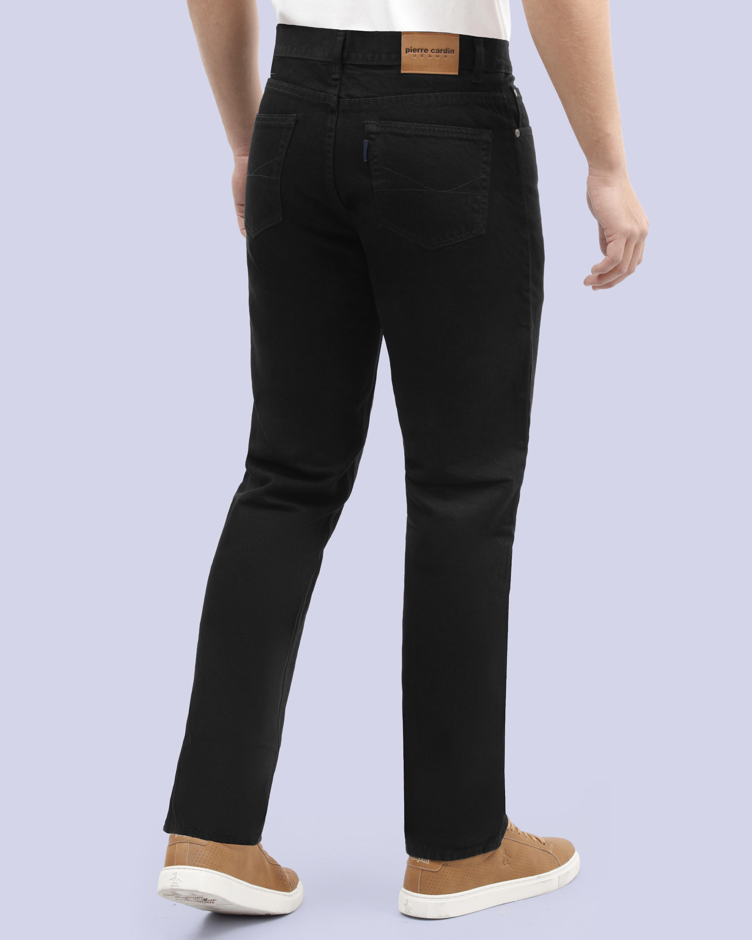 Jeans 702 regular fit azul negro