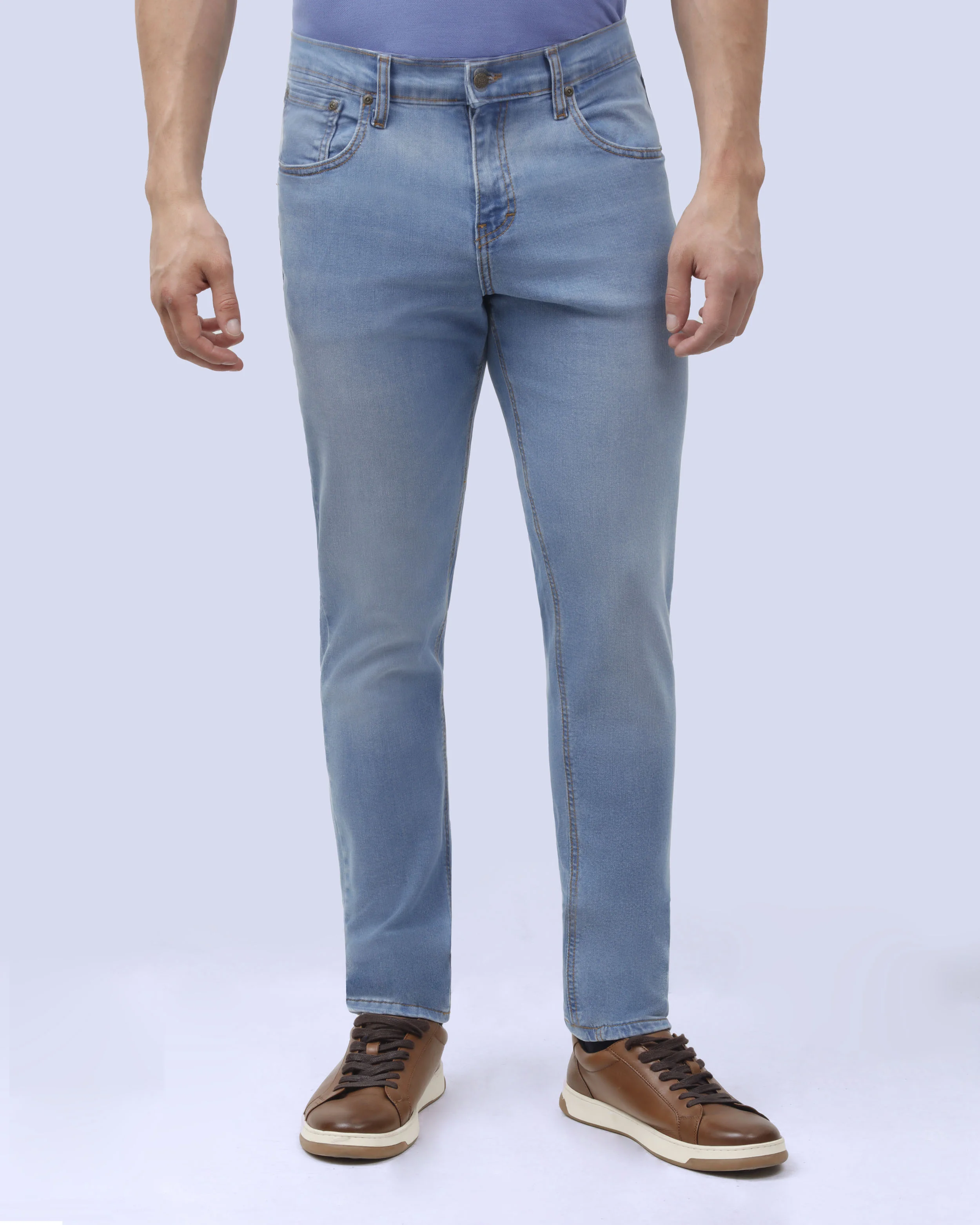 Jeans slim fit 711 celeste claro