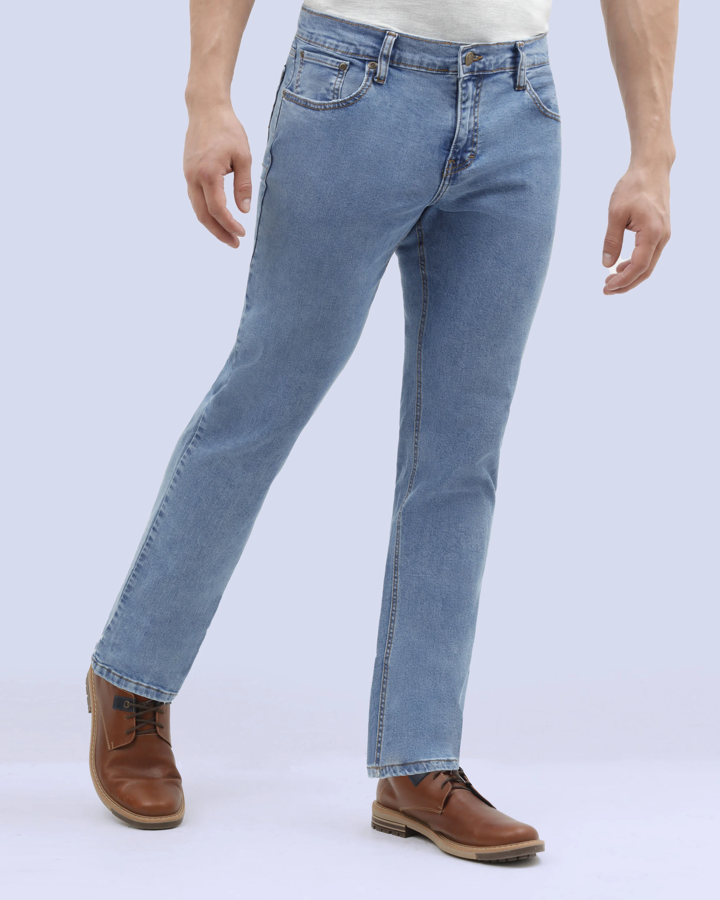 Jeans slim fit 711 azul claro