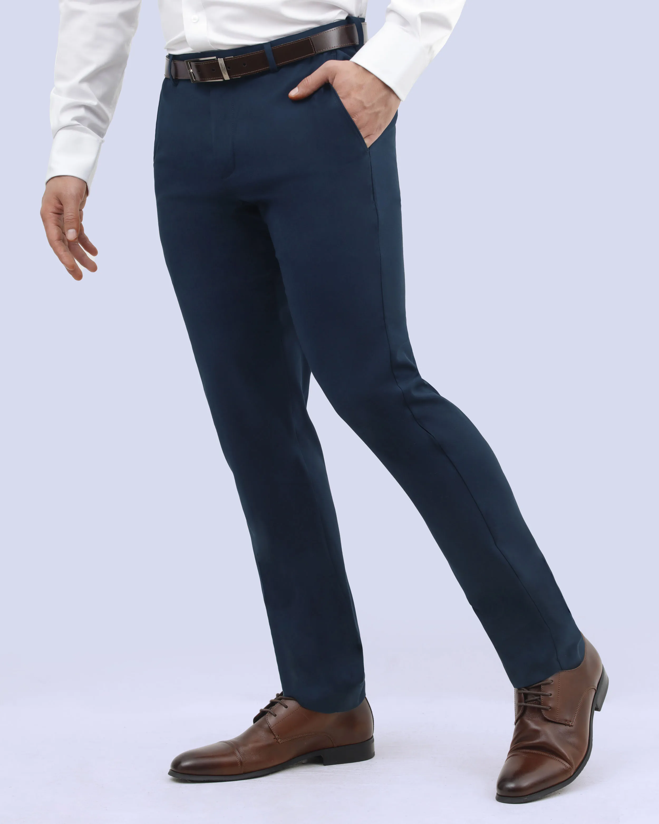 Pantalón vestir slim fit azul cintura expandible savane