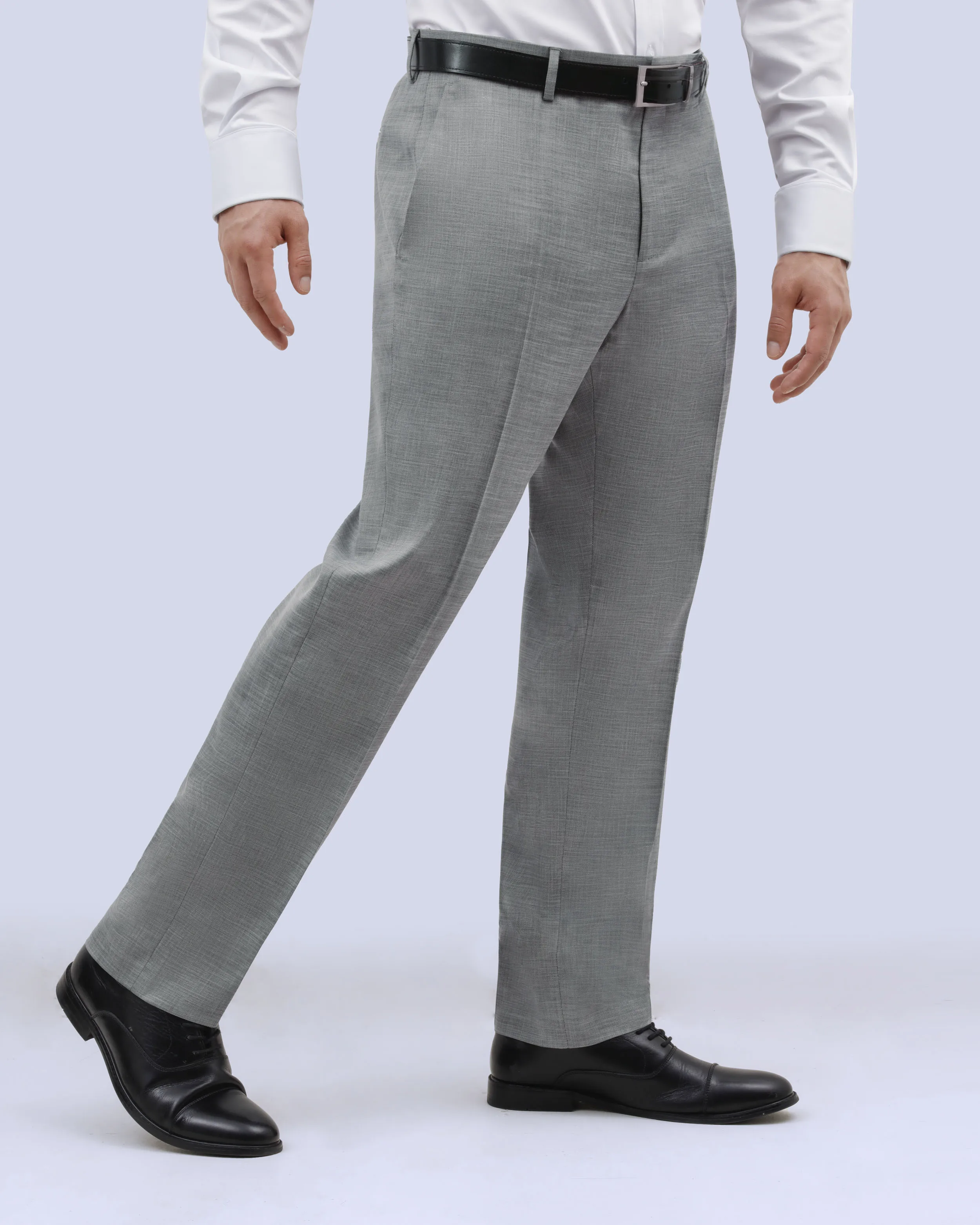 Pantalón de vestir slim fit gris sharkskin
