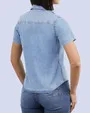 Blusa casual denim slim fit manga corta