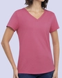 Camiseta lisa cuello v manga corta rosada