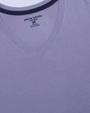 Camiseta lisa cuello v manga corta morada