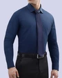 Camisa slim fit manga larga azul
