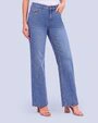 Jeans  tipo campana 471 tiro alto azul claro