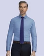 Camisa de vestir slim fit celeste total comfort bambú stretch