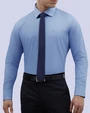 Camisa de vestir slim fit celeste total comfort bambú stretch
