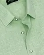 Camisa casual slim fit manga corta jaspeada verde