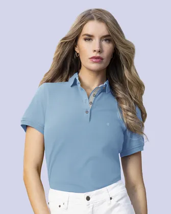 Blusa sport slim fit manga corta celeste