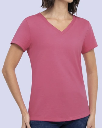 Camiseta lisa cuello v manga corta rosada