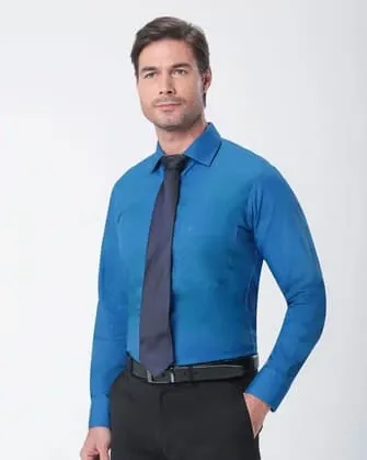 Camisa slim fit manga larga color azul marino