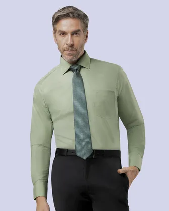 Camisa slim fit manga larga clásica verde