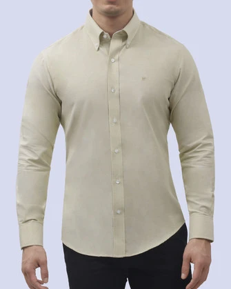 Camisa casual oxford beige manga larga slim fit