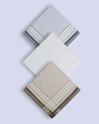 Set de 3 pañuelos con diseños multicolor