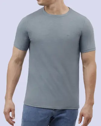 Camiseta cuello redondo slim fit manga corta azul