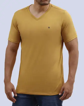Camiseta cuello v lisa manga corta mostaza