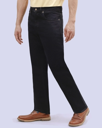 Jeans 702 regular fit azul negro
