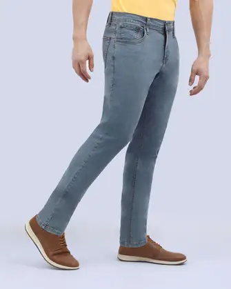 Jeans slim fit 711 azul claro